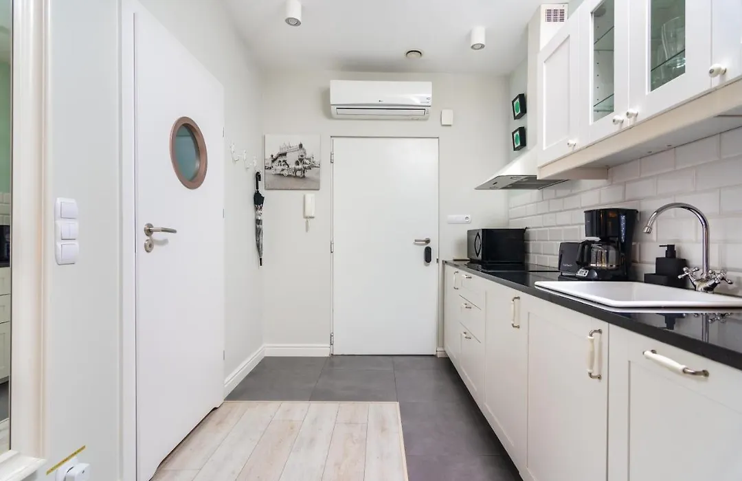 Arianska Apartment - Cracow, City Centre-1